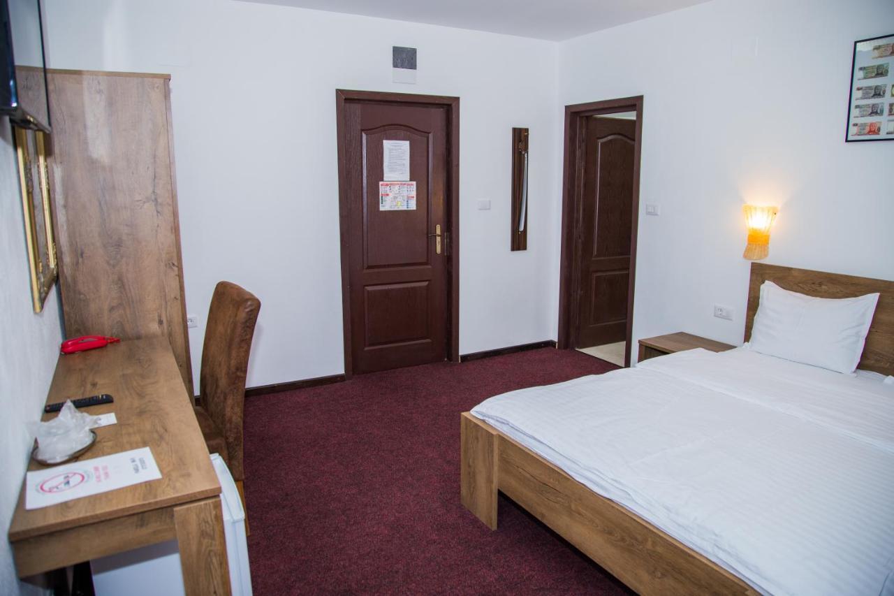 Motel Davios Târgu Jiu Exterior foto
